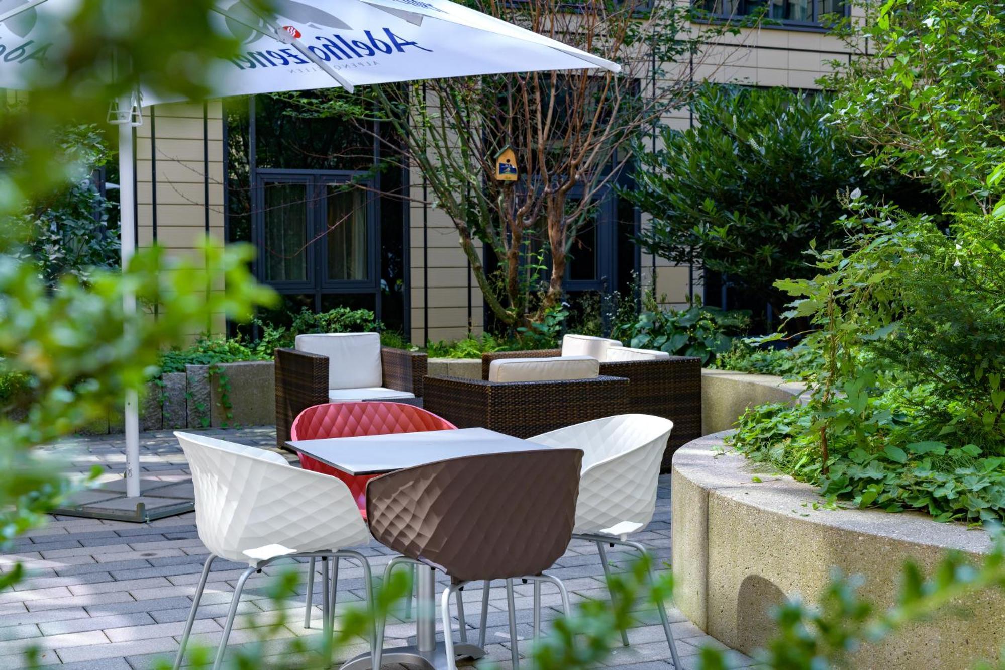 Novotel Suites Muenchen Parkstadt Schwabing Exterior foto