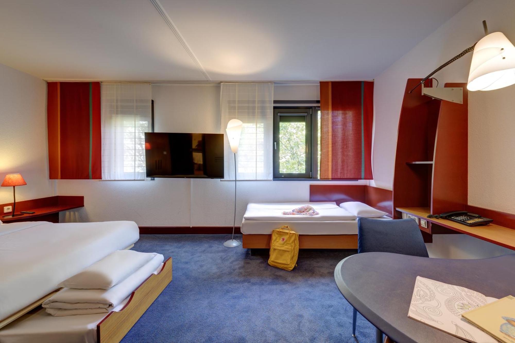 Novotel Suites Muenchen Parkstadt Schwabing Exterior foto