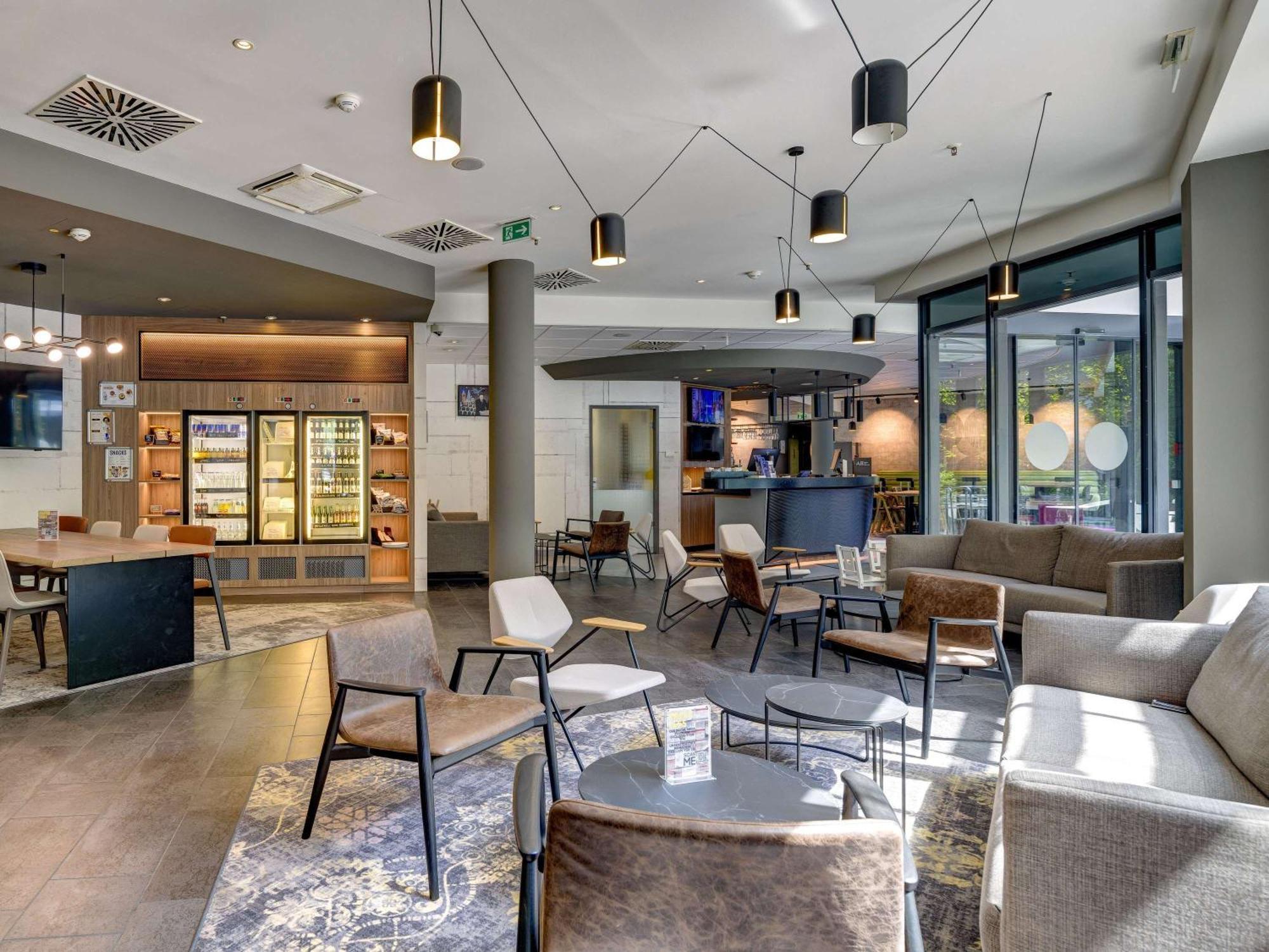 Novotel Suites Muenchen Parkstadt Schwabing Exterior foto