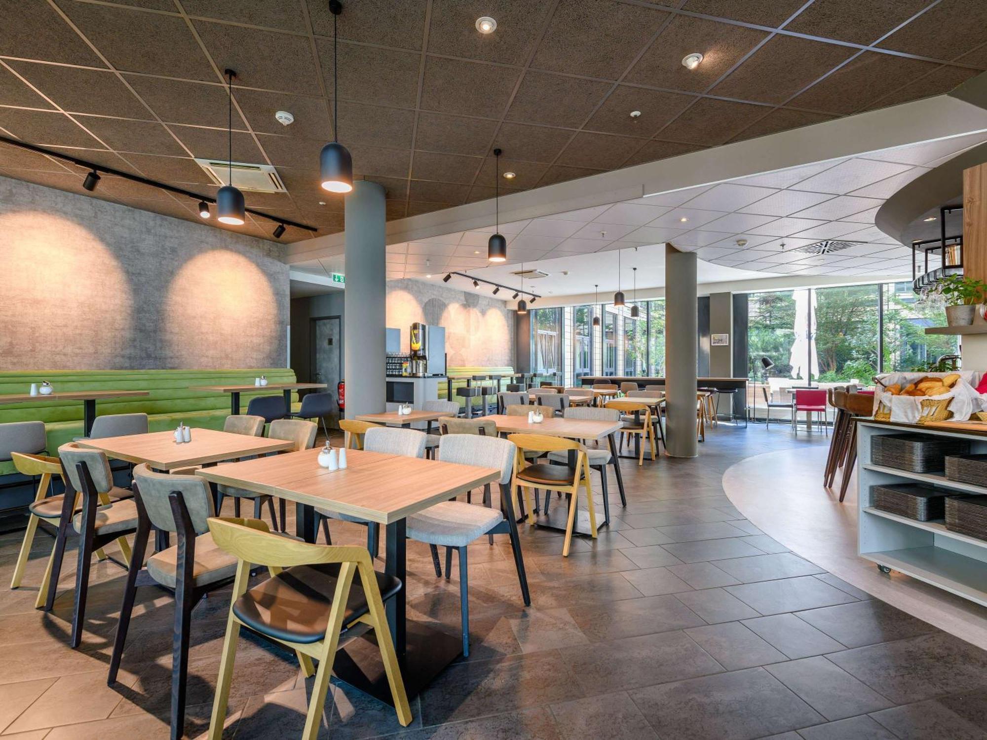 Novotel Suites Muenchen Parkstadt Schwabing Exterior foto