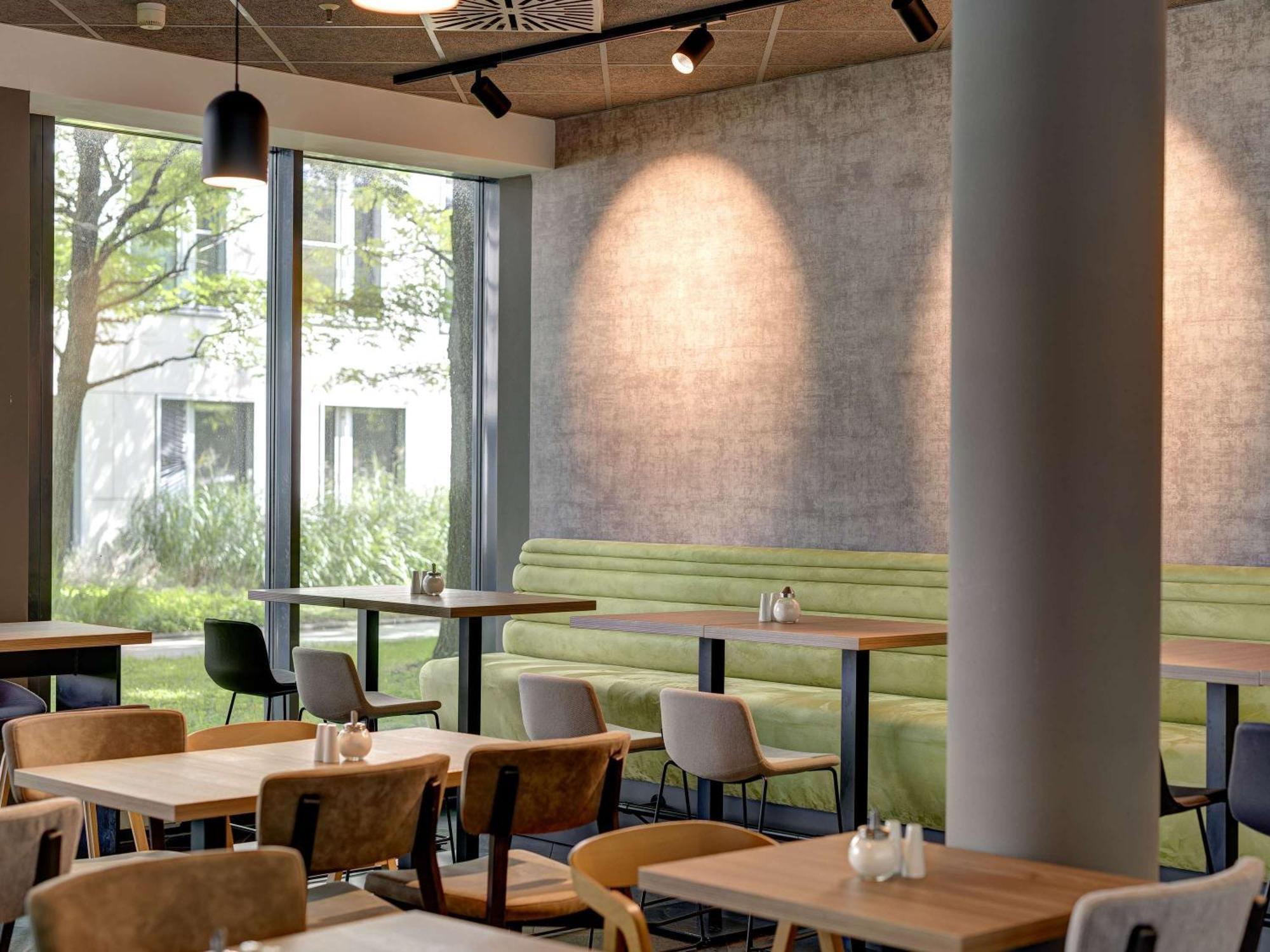 Novotel Suites Muenchen Parkstadt Schwabing Exterior foto