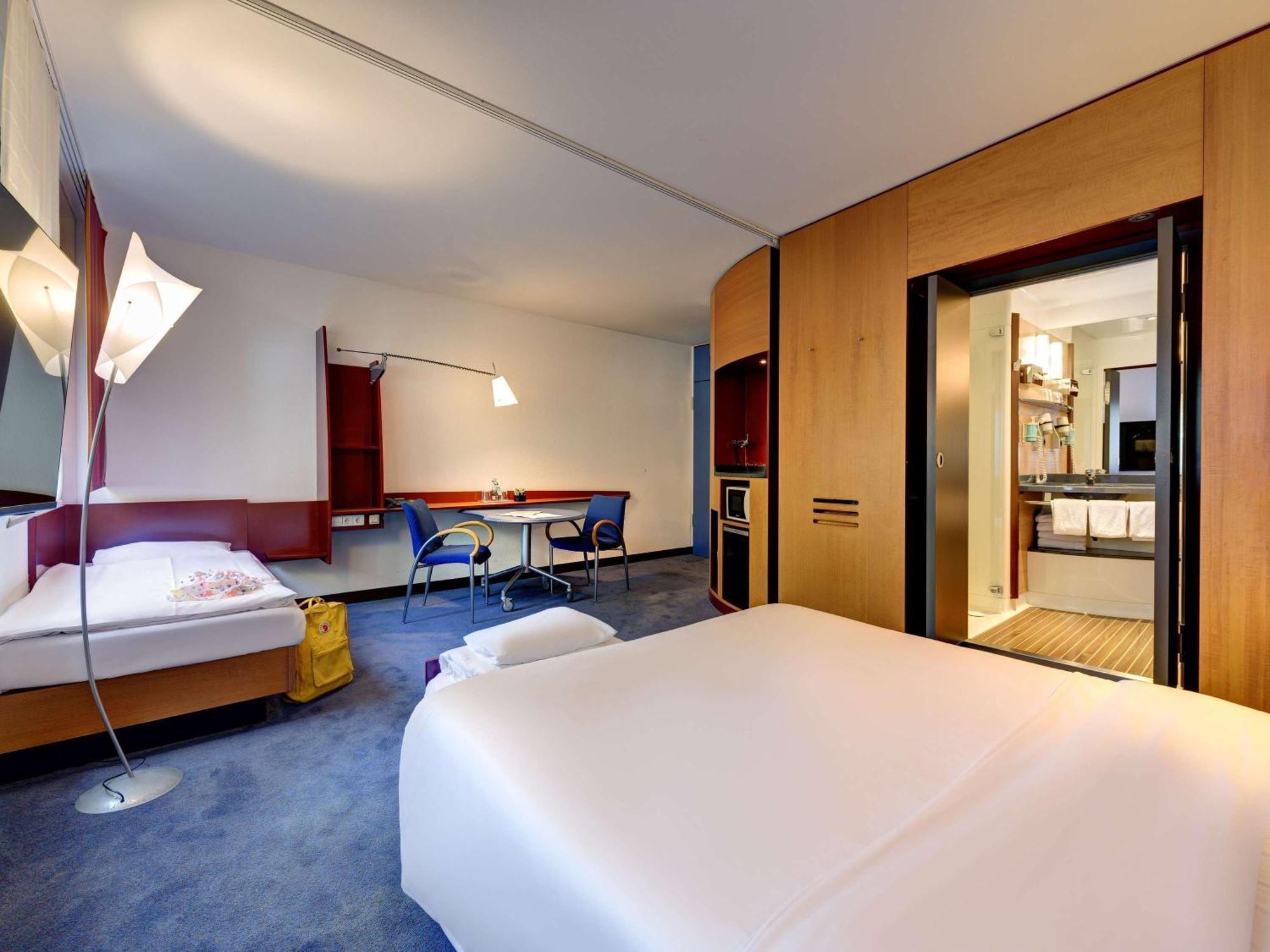 Novotel Suites Muenchen Parkstadt Schwabing Exterior foto